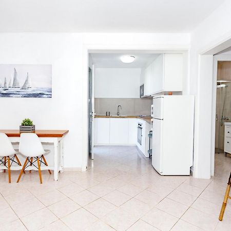 Villa Goyo Cala'N Bosch  Exteriör bild